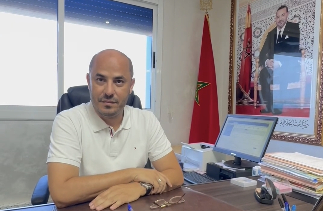 لقاء حصري مع سليمان أزواغ.. إجابات مباشرة حول النفايات، دفتر التحملات ومستقبل النظافة بمدينة الناظور
