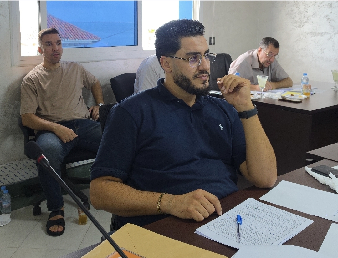 المستشار أمين جدي ينتقد بقوة أداء شركة النظافة ويدعو لتفعيل الرقابة واستدعاء مسؤوليها+فيديو